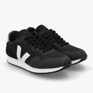 VEJA Women’s SDU TPU B-Mesh Vegan Black White Trainers